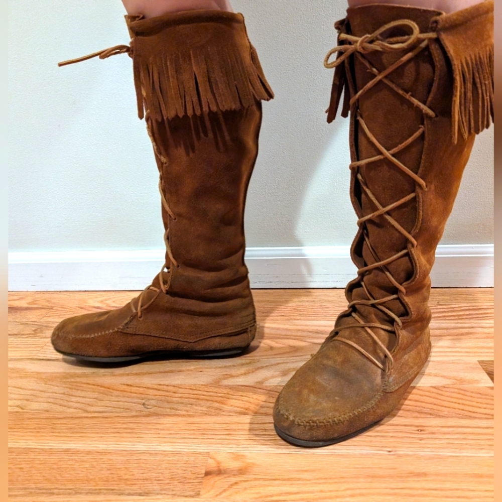 Minnetonka knee high moccasin boots Women's size 11